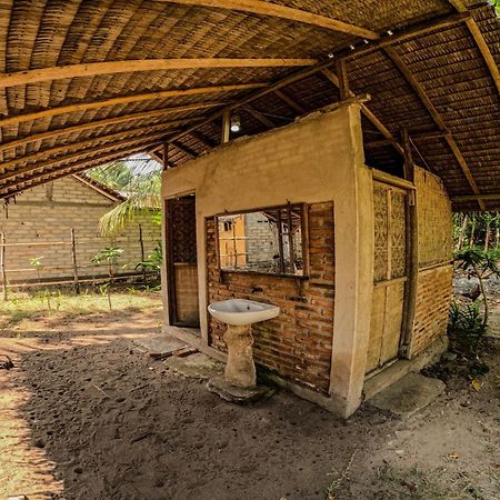 Bunga Jabe Villa Karimunjawa Buitenkant foto