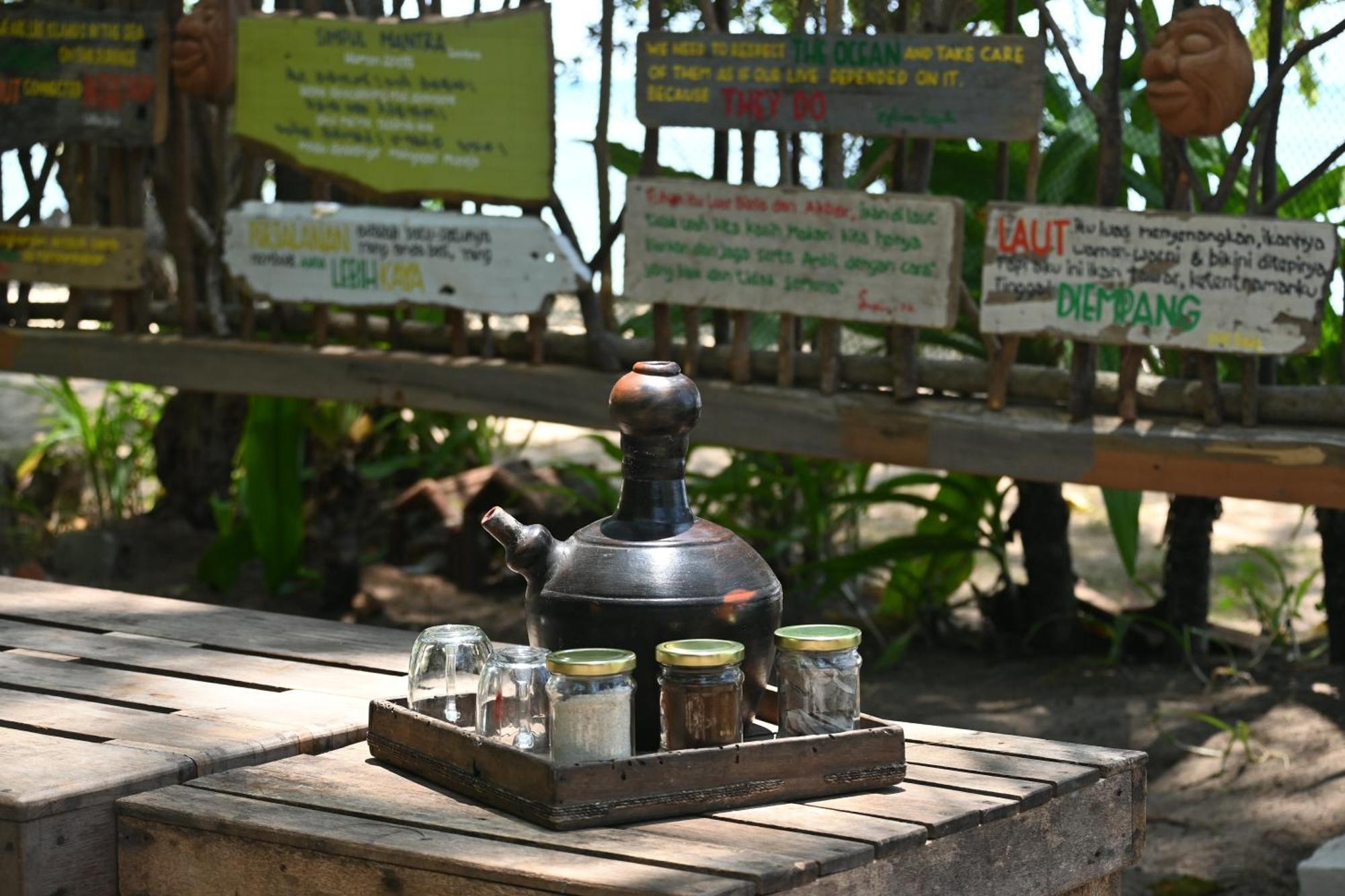 Bunga Jabe Villa Karimunjawa Buitenkant foto