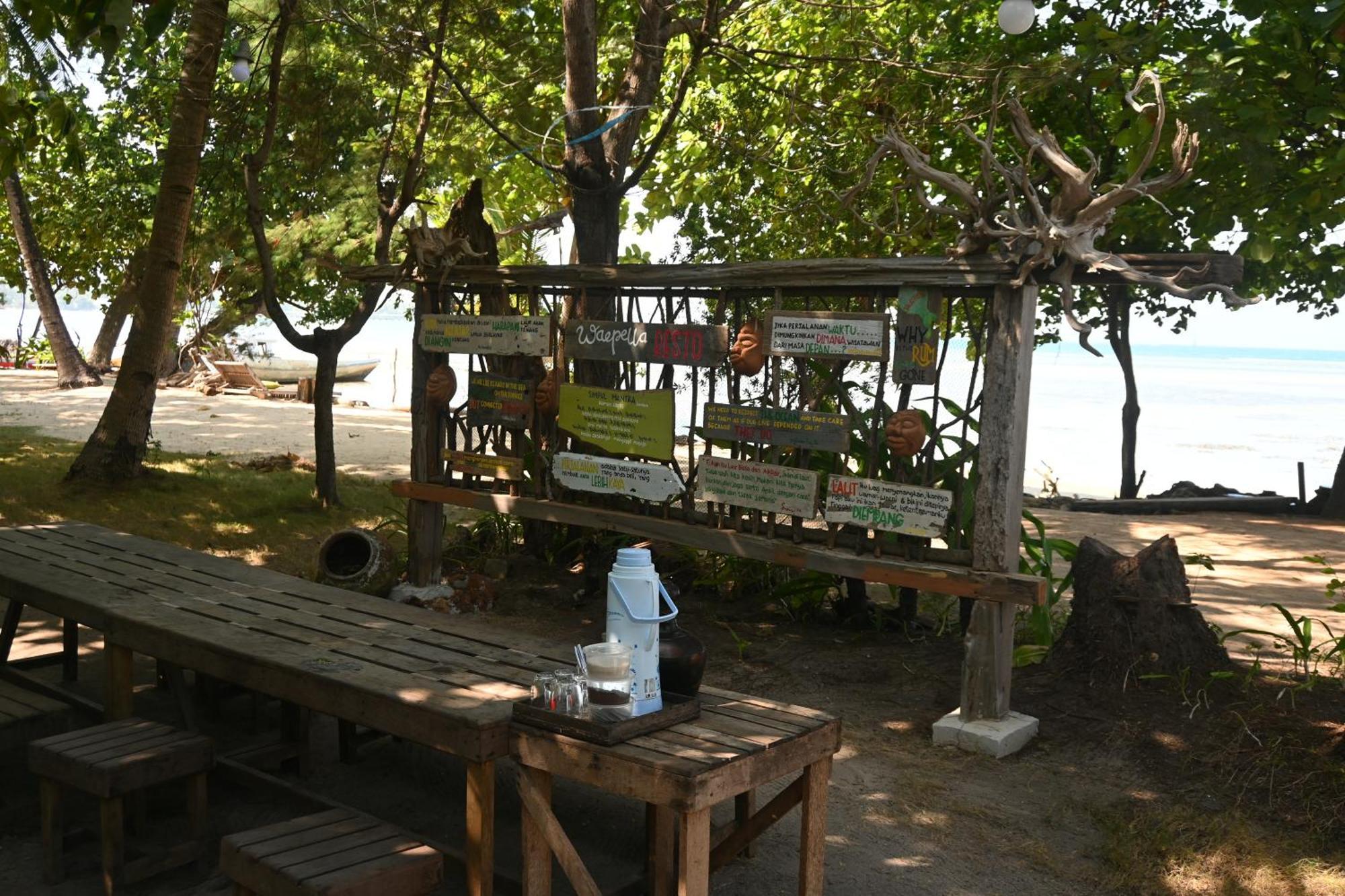 Bunga Jabe Villa Karimunjawa Buitenkant foto